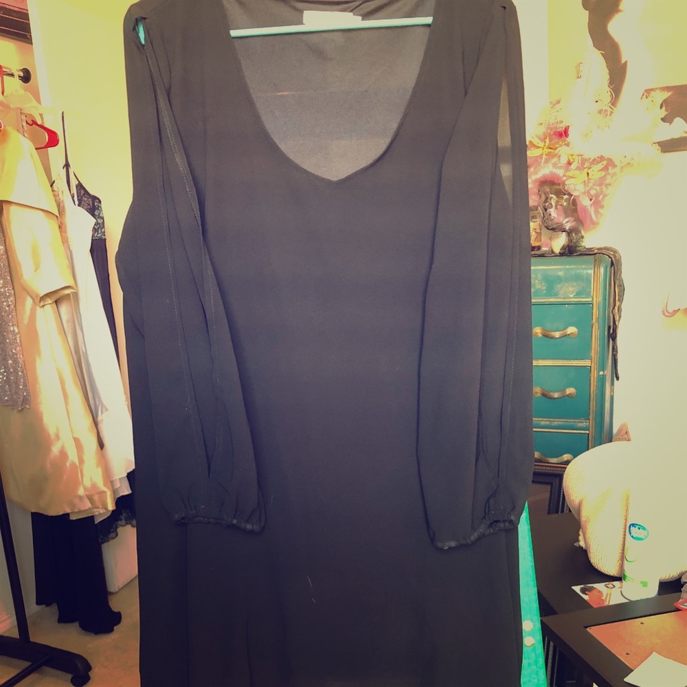 Black mini chiffon dress w/ split sleeves